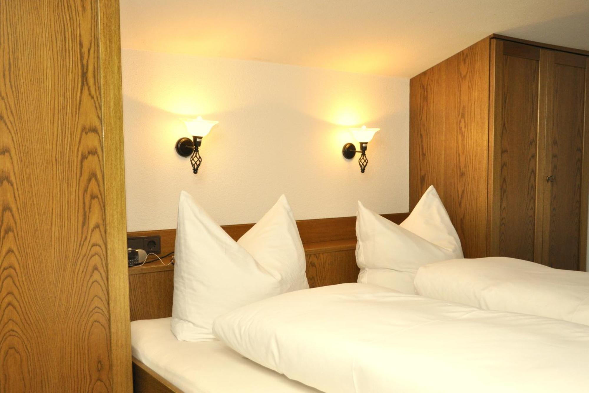 Auf Der Sonnenseite Apartment Schattwald Bilik gambar